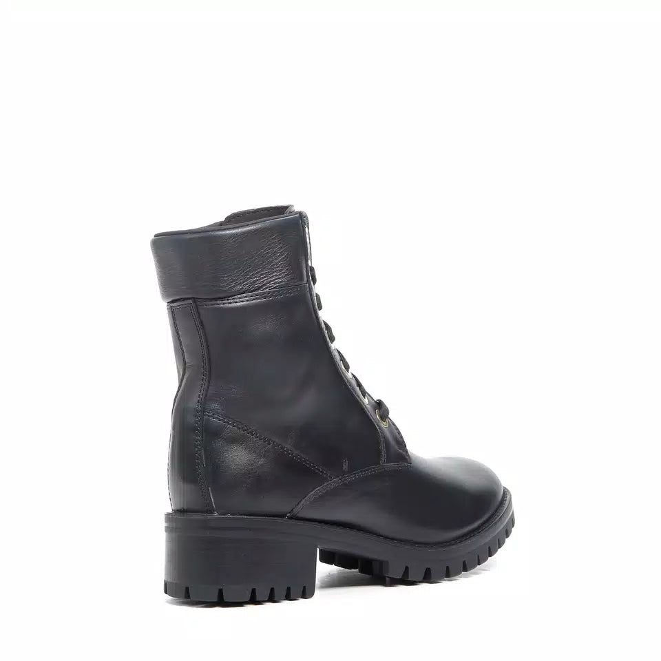 
                  
                    TCX - Lady Smoke Boot
                  
                